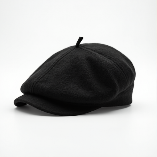 Chic Élan Wool Beret